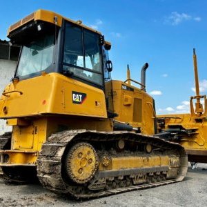 foto 14t buldozer CAT D6K