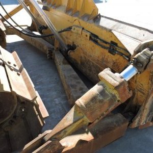 foto 25t Buldozer CAT D6T