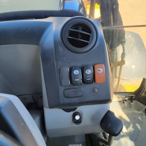 foto traktorbagr CAT 428E (SPZ) rypadlo-nakladač