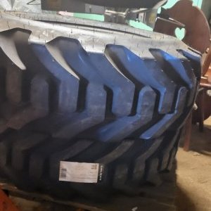 foto traktorbagr CAT 428E (SPZ) rypadlo-nakladač